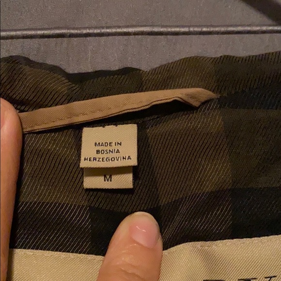 Authentic Burberry Trench Coat! - Picture 3 of 7